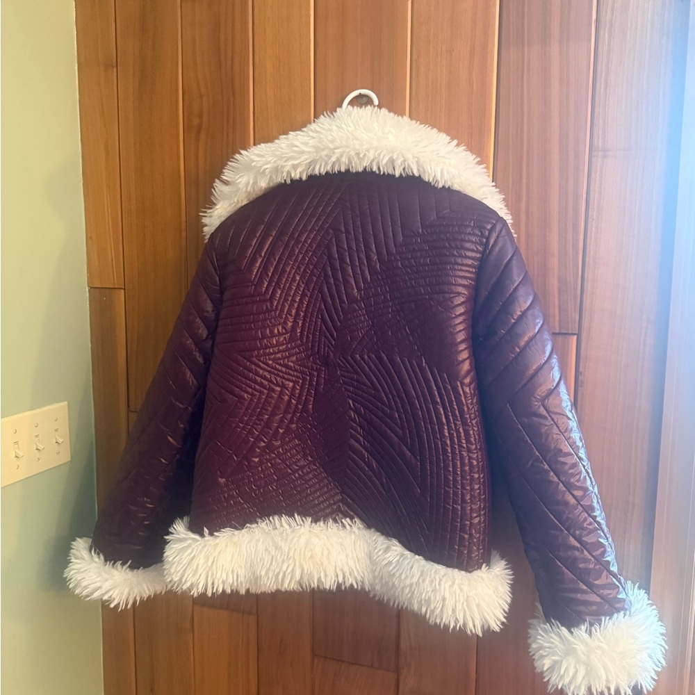 Perfect Moment Luna Shearling Reversible Jacket - Picture 9 of 10